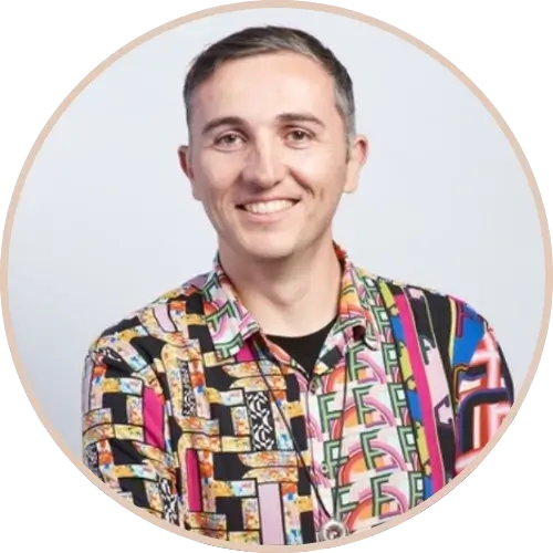 A photo of Alex Coussy, Founder and CRM & Lifecycle Marketing Expert at Coucou Marketing